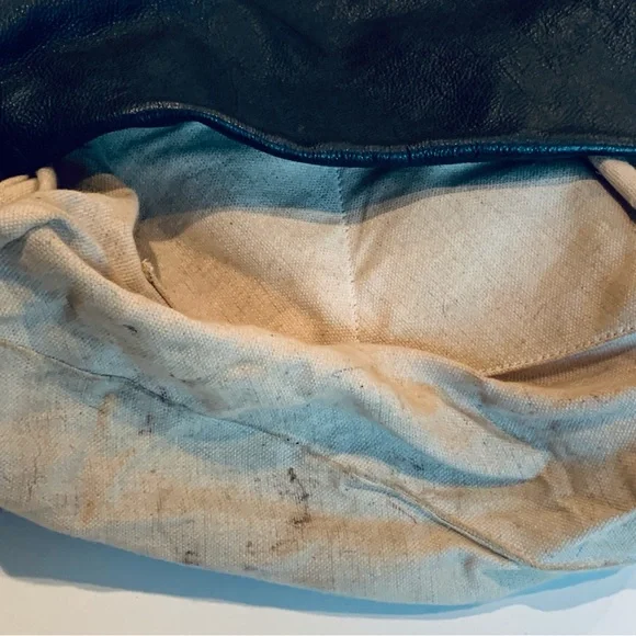 MICHAEL KORS Hudson Downtown Purse Tote Hobo Shoulder Bag Black with Gold - Picture 16 of 16